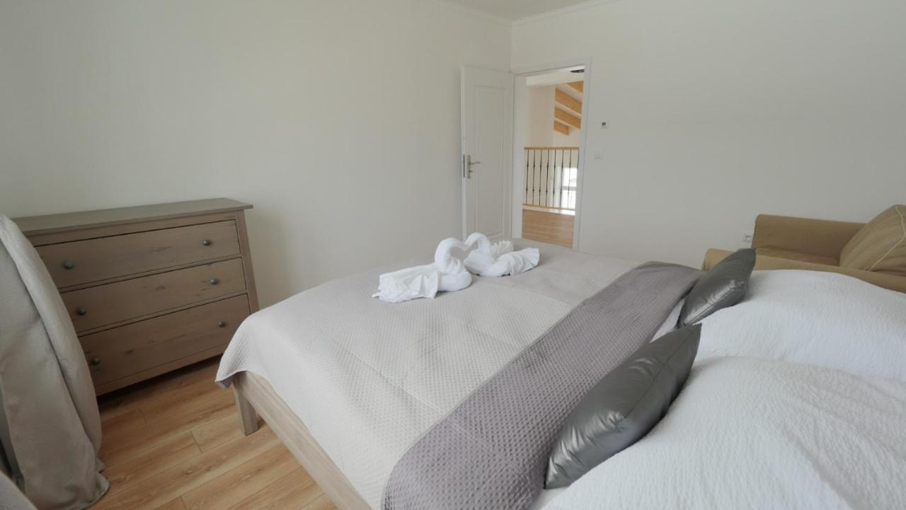 Villa Apartmanovy Dom S Virivkou, Pod Secnom, Liptovsky Jan à Liptovský Mikuláš Extérieur photo