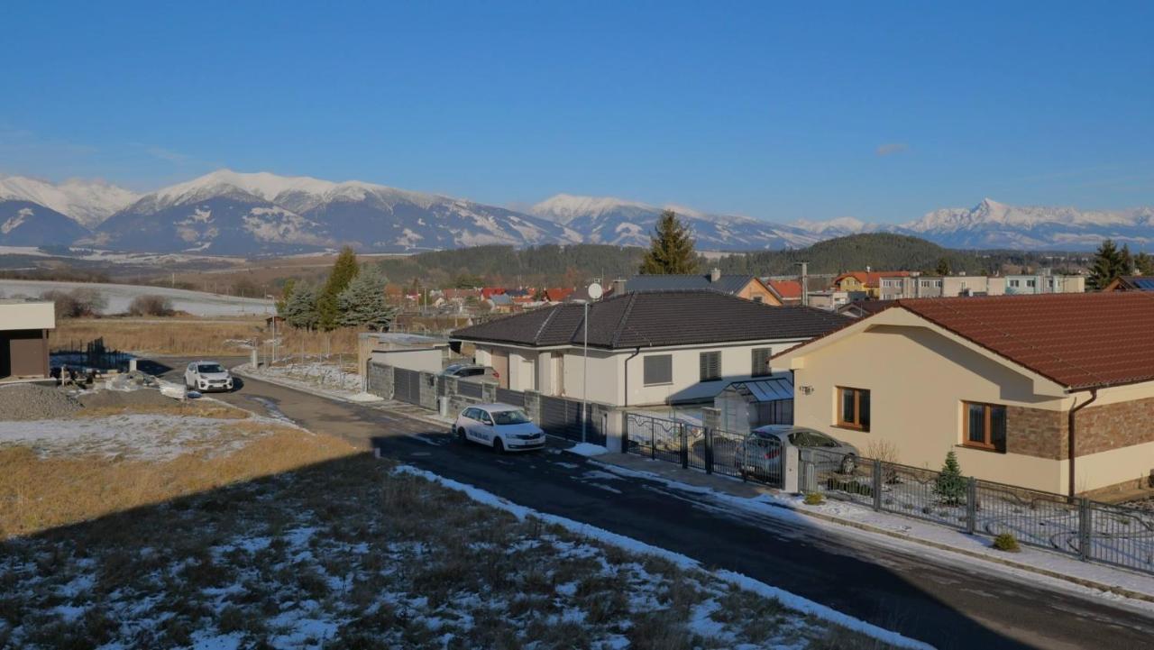 Villa Apartmanovy Dom S Virivkou, Pod Secnom, Liptovsky Jan à Liptovský Mikuláš Extérieur photo