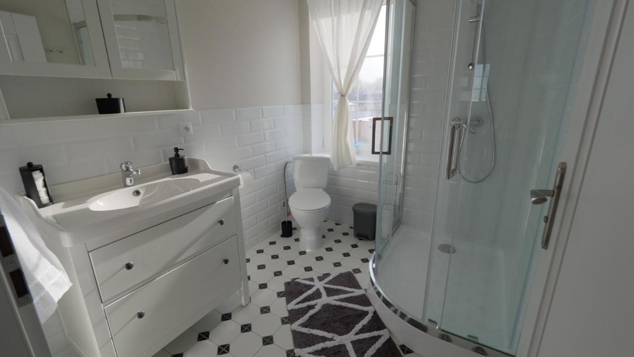 Villa Apartmanovy Dom S Virivkou, Pod Secnom, Liptovsky Jan à Liptovský Mikuláš Extérieur photo