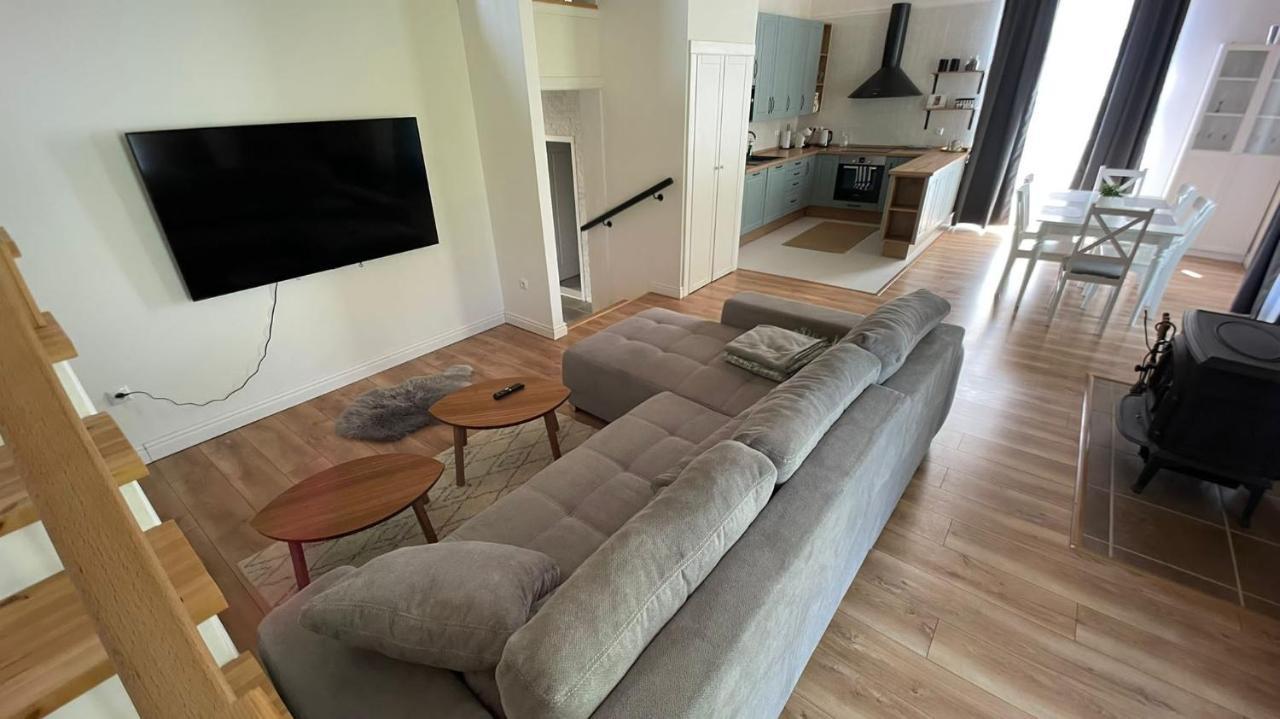 Villa Apartmanovy Dom S Virivkou, Pod Secnom, Liptovsky Jan à Liptovský Mikuláš Extérieur photo